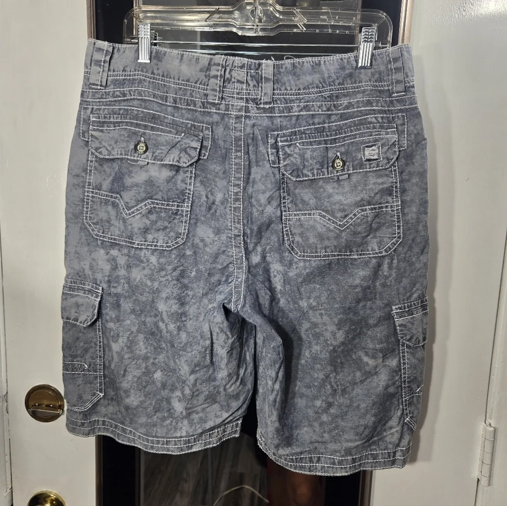 BKE Vintage Cargo Shorts Sz 32 Athletic Fit